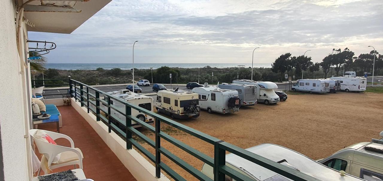 Monte Gordo T2 Frente Mar Apartment Exterior photo